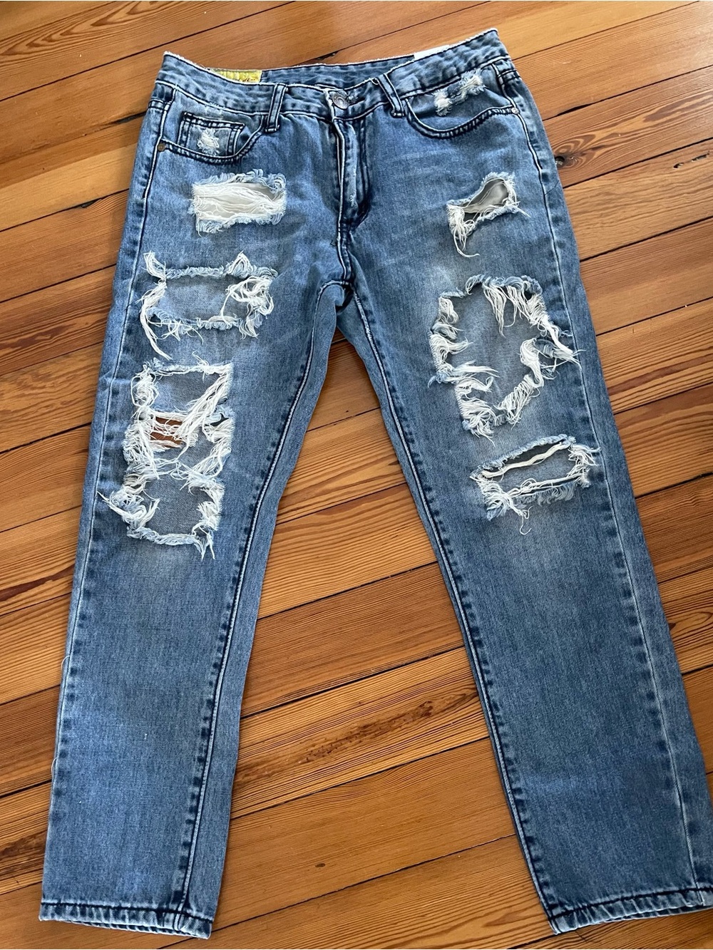 Machine distressed jeans size 29 (7)